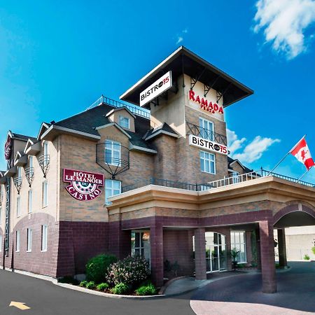 Отель Ramada Plaza By Wyndham Gatineau/Manoir Du Casino Экстерьер фото