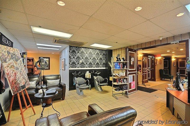 Отель Ramada Plaza By Wyndham Gatineau/Manoir Du Casino Экстерьер фото